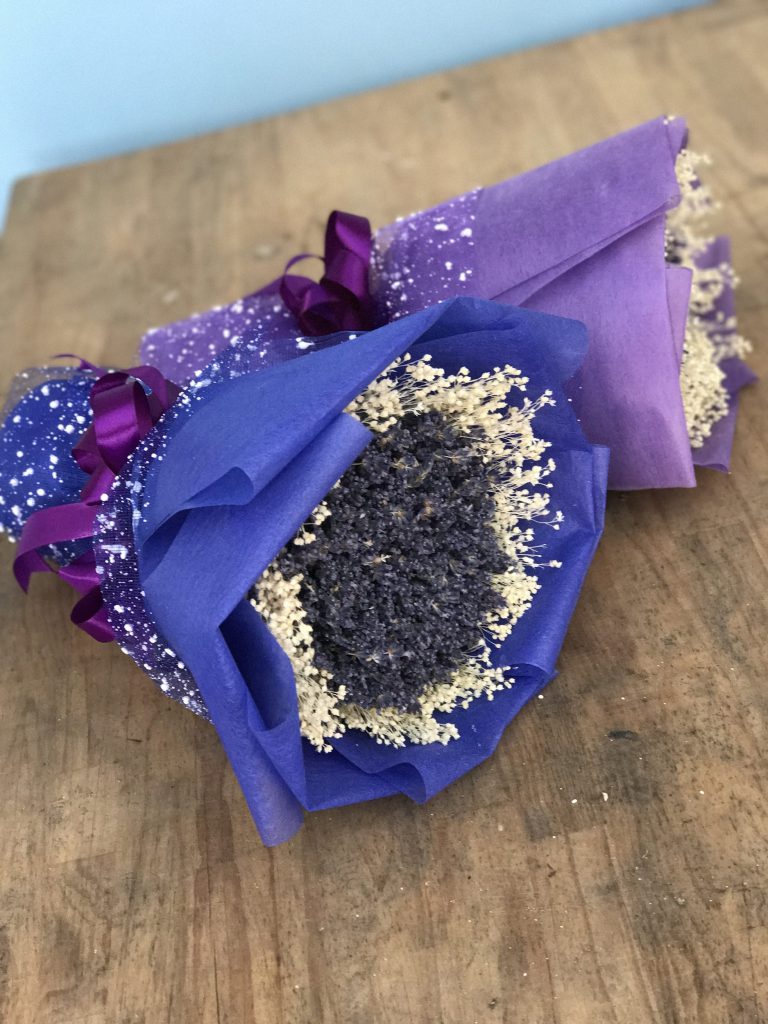 Thế Giới Hoa Khô Lavender